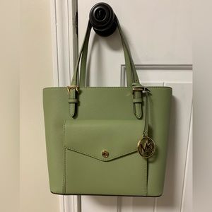 Green Michael Kors Medium Jet Set Handbag